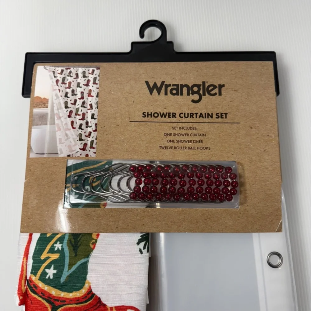 WRANGLER Christmas‎ Jolly Boots Red Shower Curtain Set 72 x 72 VIRAL NEW